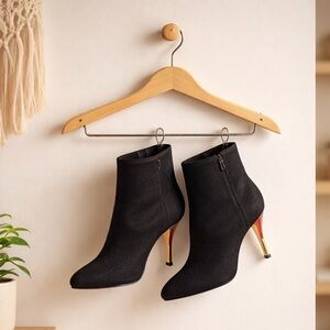 Diane Von Furstenberg Lis Runway Black Calf Hair Ankle Stiletto Booties 7.5